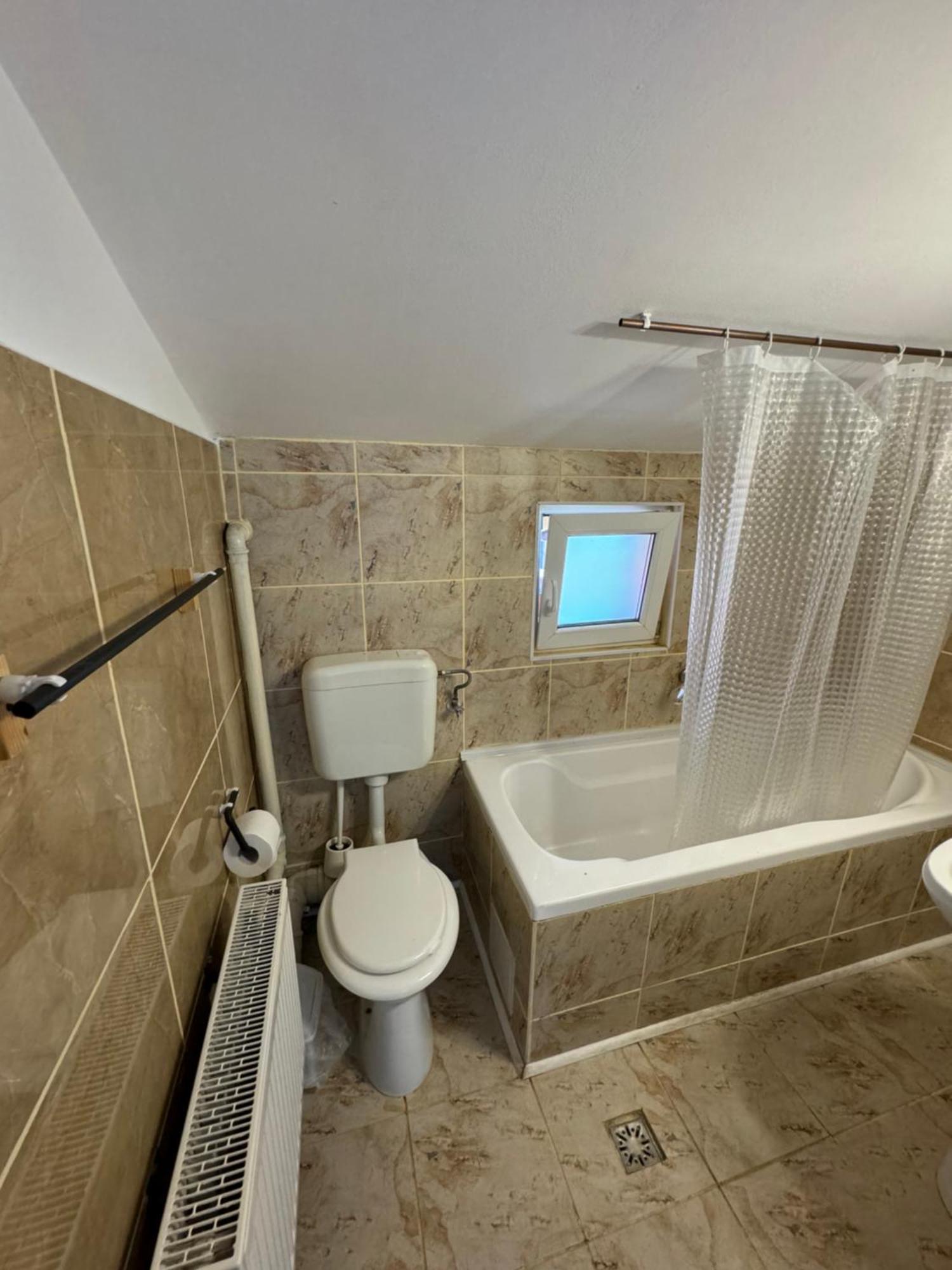 Casa David Hotell Buşteni Exteriör bild